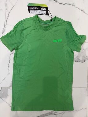 CEP Run Ultralight Performance Running Shirt • Women’s XS • NWT